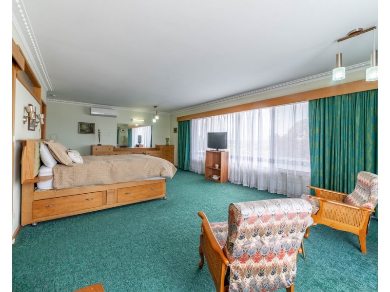 1 Illingworth Street, Golden Square VIC 3555