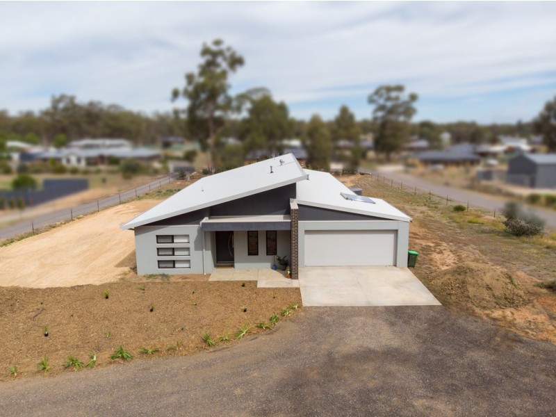 168 Pasley Street, Huntly VIC 3551