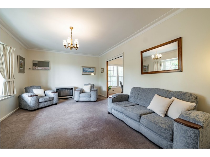 1 Thomas Street, Ironbark VIC 3550