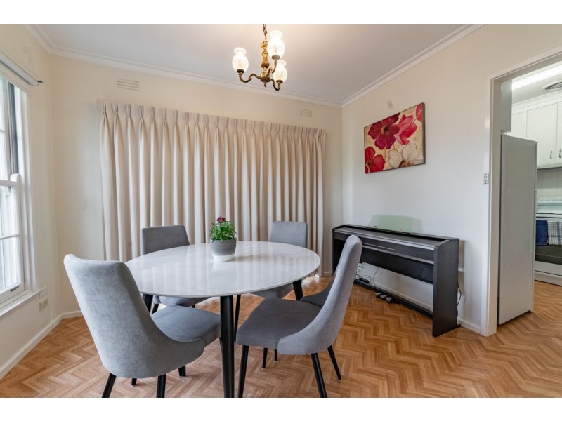 1 Thomas Street, Ironbark VIC 3550