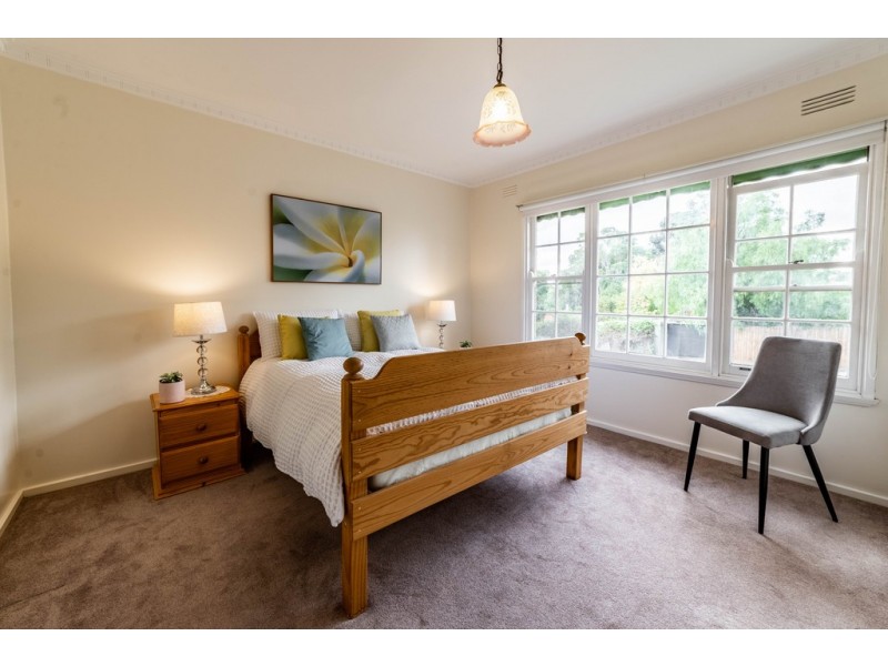 1 Thomas Street, Ironbark VIC 3550