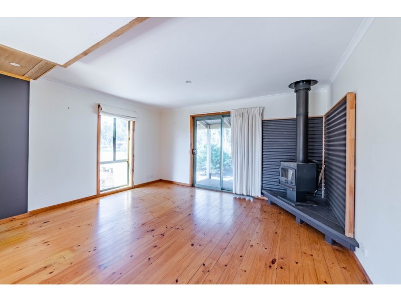 10 Goldleaf Court, Huntly VIC 3551