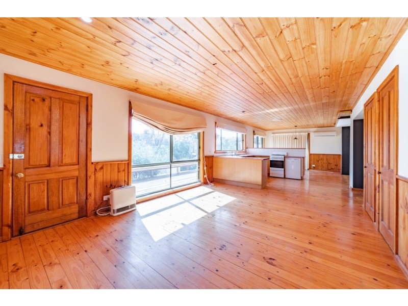 10 Goldleaf Court, Huntly VIC 3551