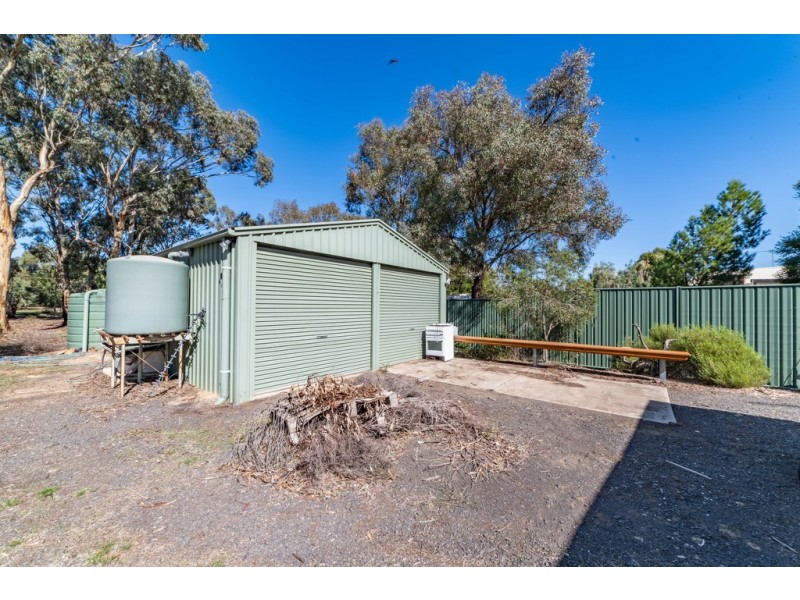 10 Goldleaf Court, Huntly VIC 3551