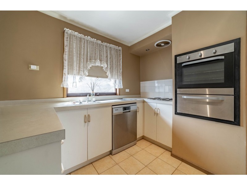 3/13 Proud Terrace, Flora Hill VIC 3550