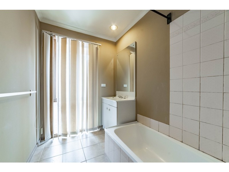 3/13 Proud Terrace, Flora Hill VIC 3550