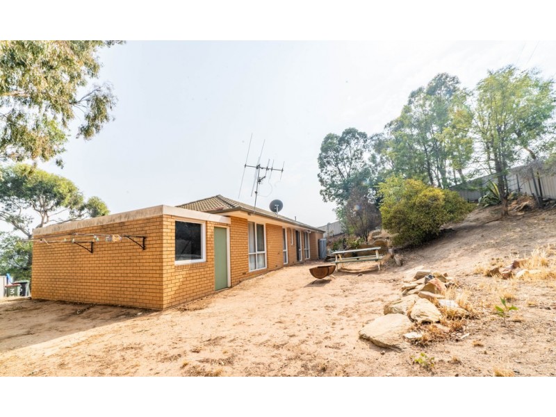 3/13 Proud Terrace, Flora Hill VIC 3550