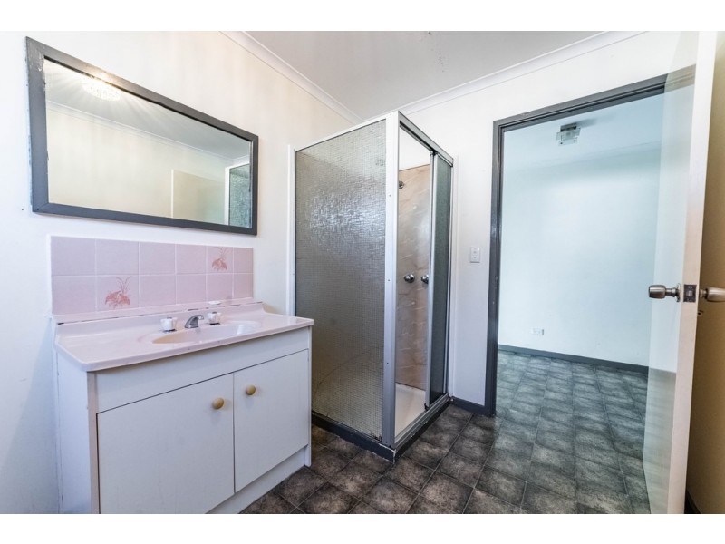 3/397 High Street, Golden Square VIC 3555