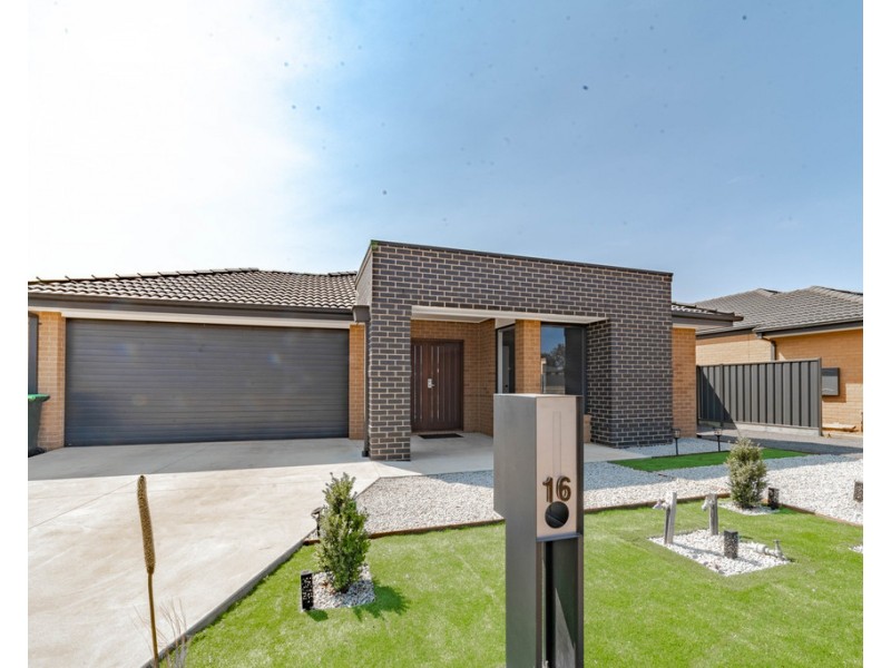 16 Bonnington Street, Jackass Flat VIC 3556