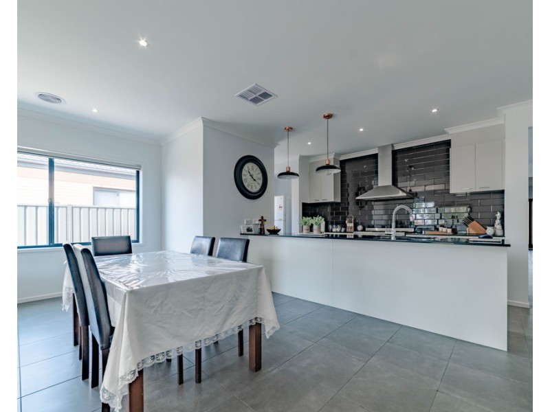 16 Bonnington Street, Jackass Flat VIC 3556