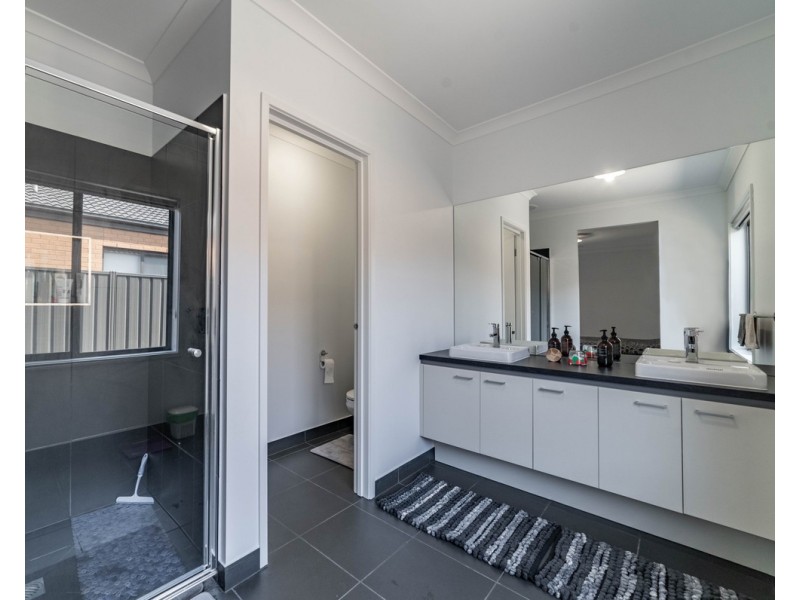 16 Bonnington Street, Jackass Flat VIC 3556