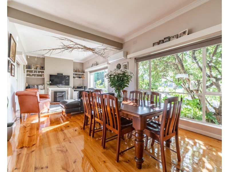 4 Harpin Street, Strathdale VIC 3550