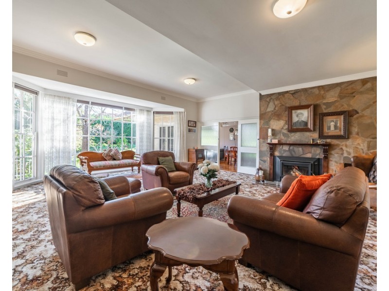 4 Harpin Street, Strathdale VIC 3550