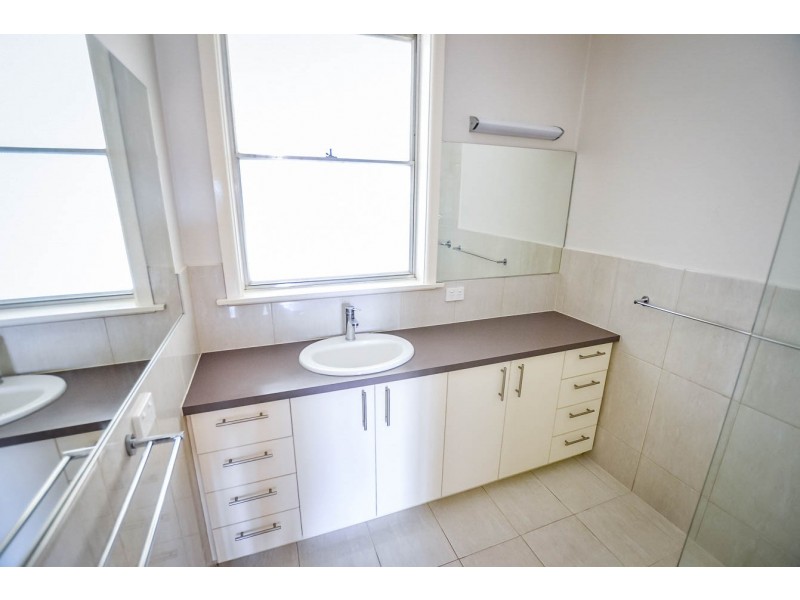 5 Fenton Street, Long Gully VIC 3550