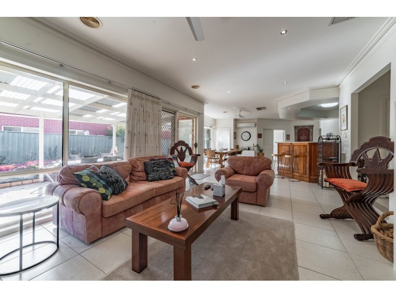 11 Battunga Court, Strathfieldsaye VIC 3551