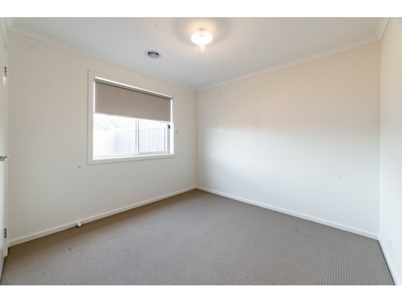 26 Langley Drive, Epsom VIC 3551