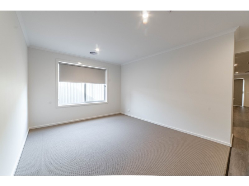 26 Langley Drive, Epsom VIC 3551