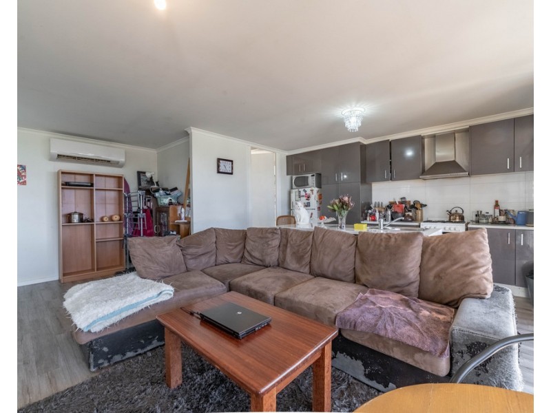 9 Daniel Street, Long Gully VIC 3550