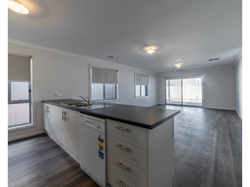 12 Ashton Street, North Bendigo VIC 3550