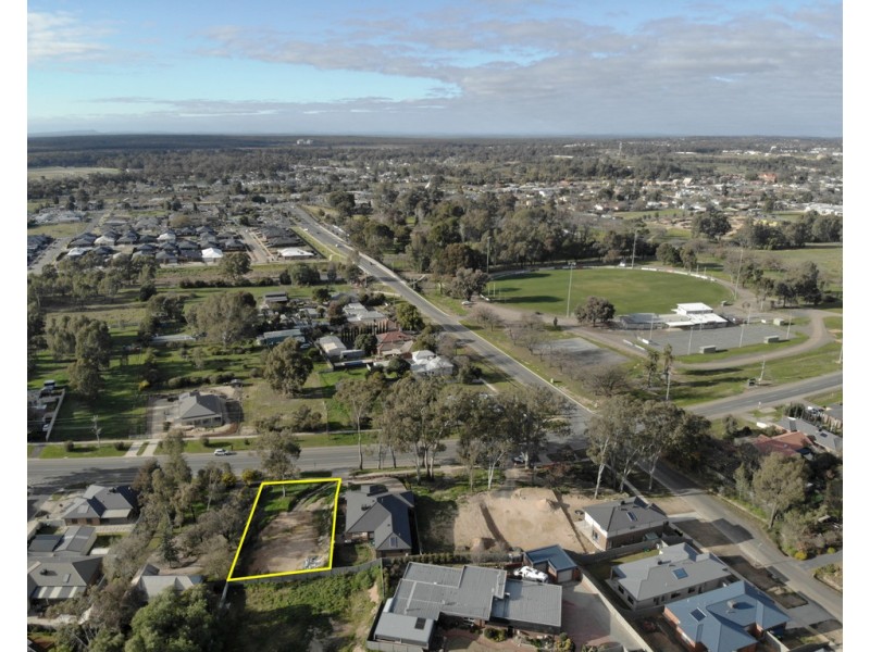 77 Kennewell Street, White Hills VIC 3550