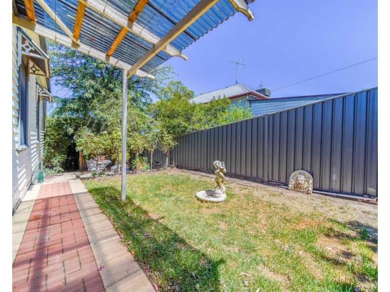 122 Eaglehawk Road, Ironbark VIC 3550