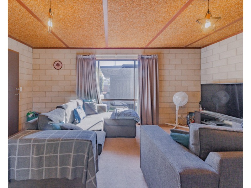 2/15 Chapple Street, Eaglehawk VIC 3556