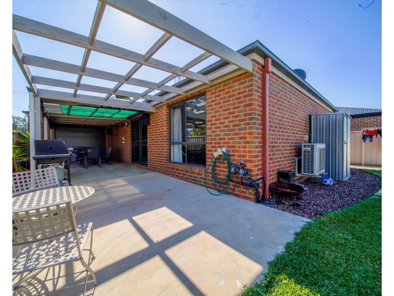 115 St Killian Street, White Hills VIC 3550