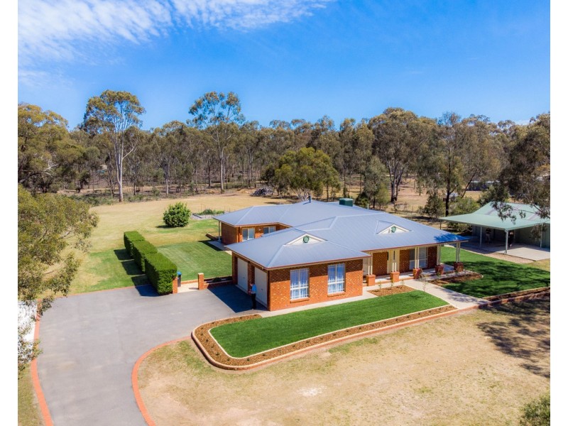 34 Homebush Drive, Junortoun VIC 3551