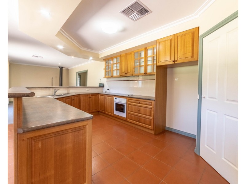 34 Homebush Drive, Junortoun VIC 3551