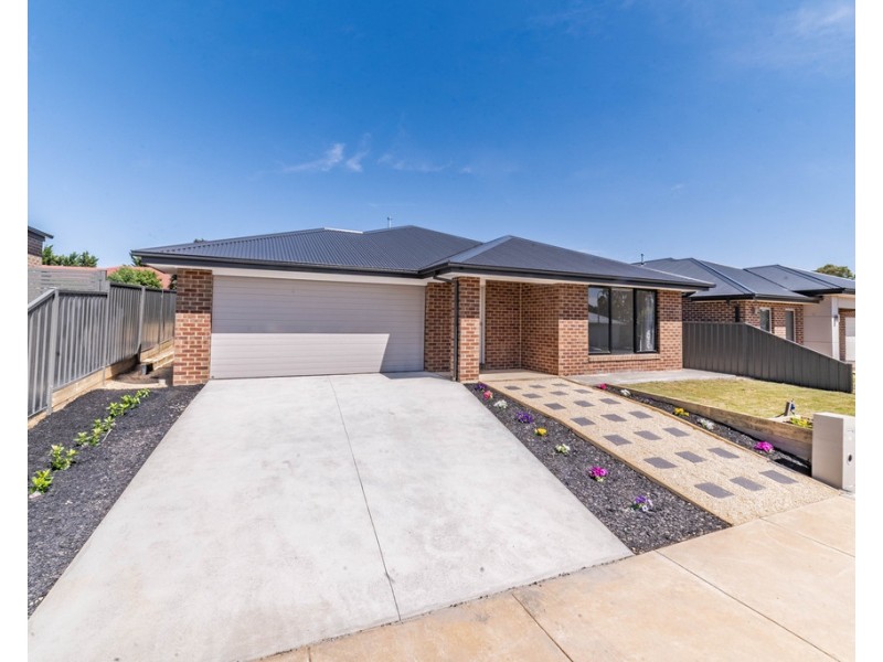 22 Eldridge Court, Kangaroo Flat VIC 3555