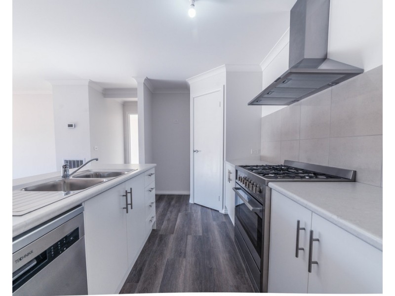 15 Quartz Place, Golden Square VIC 3555