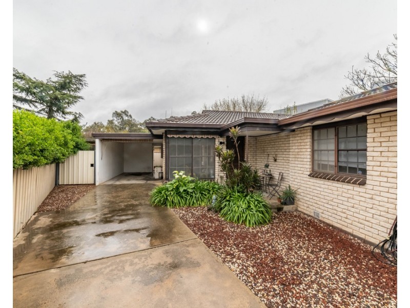 1/82 High Street, Kangaroo Flat VIC 3555