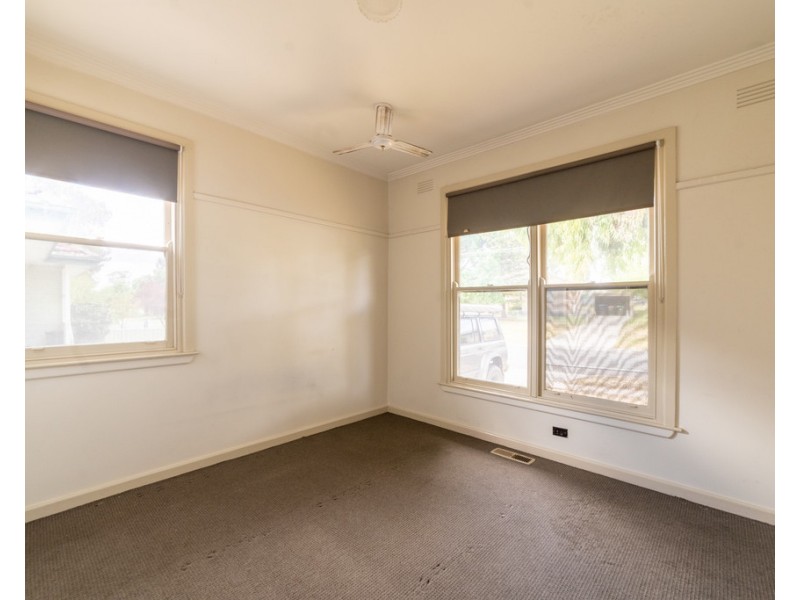 298 King Street, Golden Square VIC 3555