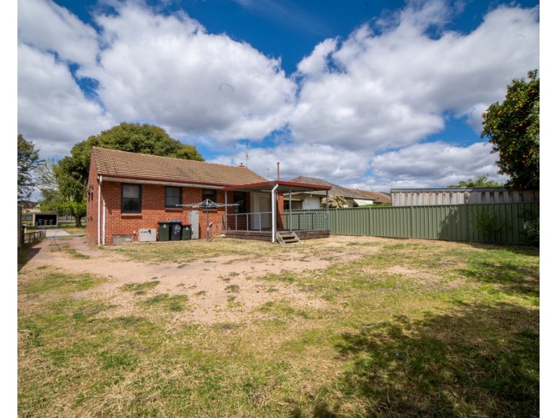 298 King Street, Golden Square VIC 3555