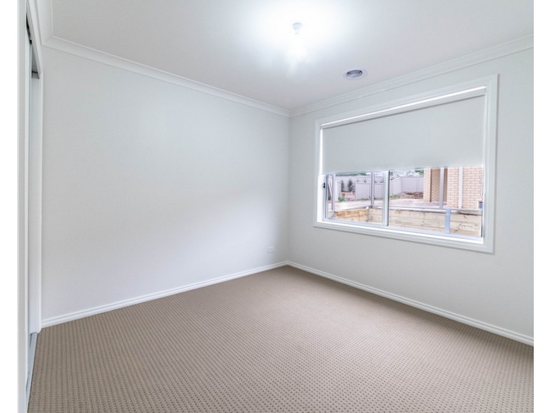 16 Quartz Place, Golden Square VIC 3555