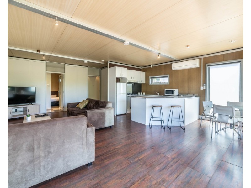 80 High Street, Kangaroo Flat VIC 3555