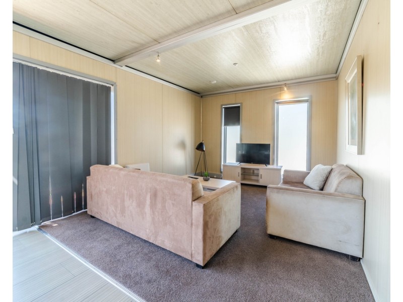 80 High Street, Kangaroo Flat VIC 3555