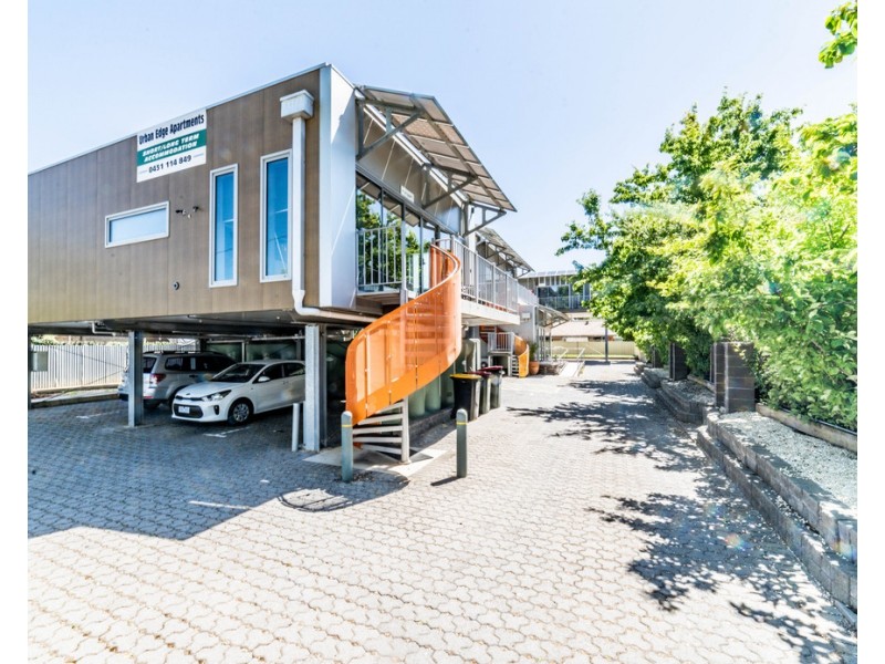 80 High Street, Kangaroo Flat VIC 3555