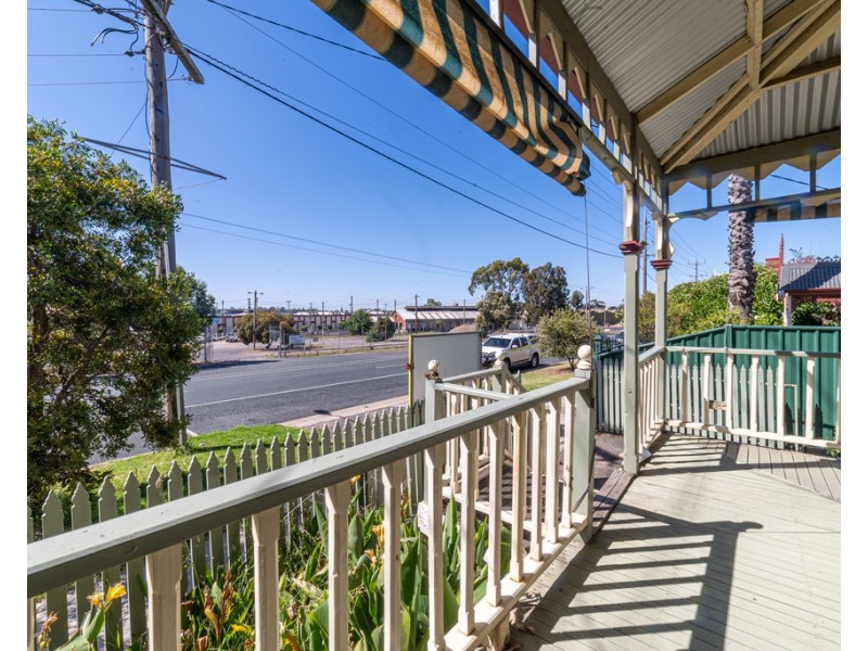 57 Gladstone Street, Quarry Hill VIC 3550