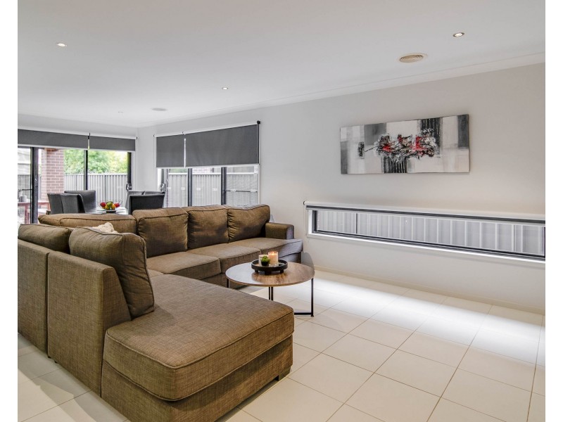 42 Yellowgum Drive, Epsom VIC 3551