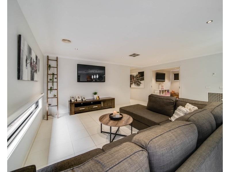 42 Yellowgum Drive, Epsom VIC 3551