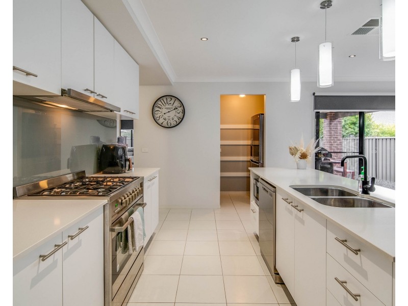 42 Yellowgum Drive, Epsom VIC 3551