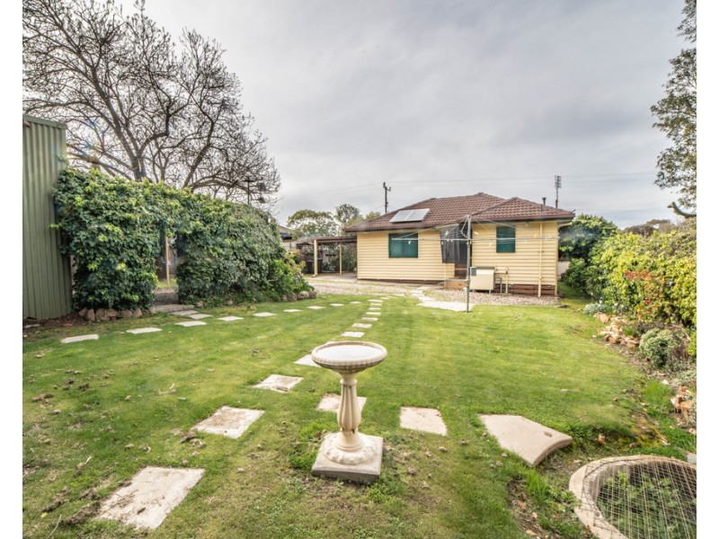 24 Green Street, California Gully VIC 3556
