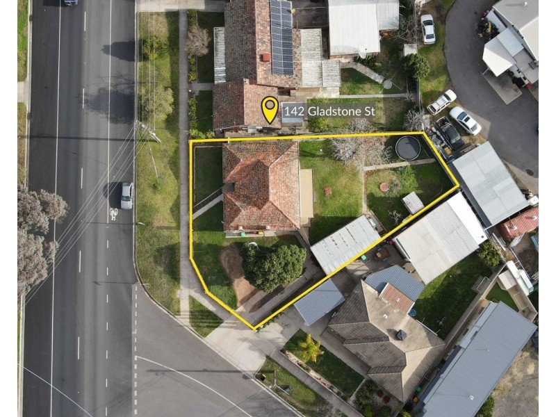 142 Gladstone Street, Quarry Hill VIC 3550