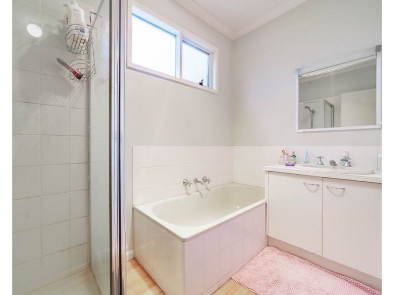 25 Specimen Hill Road, Golden Square VIC 3555