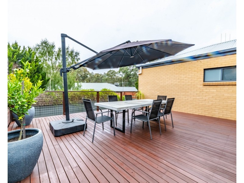 10 Claremont Terrace, Strathdale VIC 3550