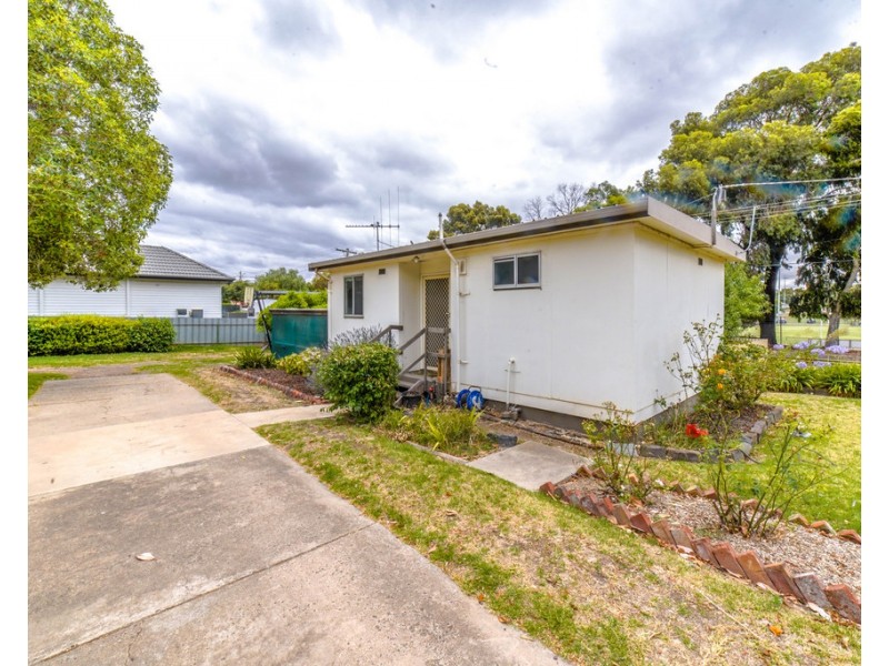 27 Frederick Street, North Bendigo VIC 3550