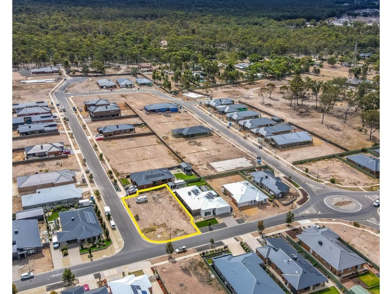 21 Aberdeen Drive, Junortoun VIC 3551