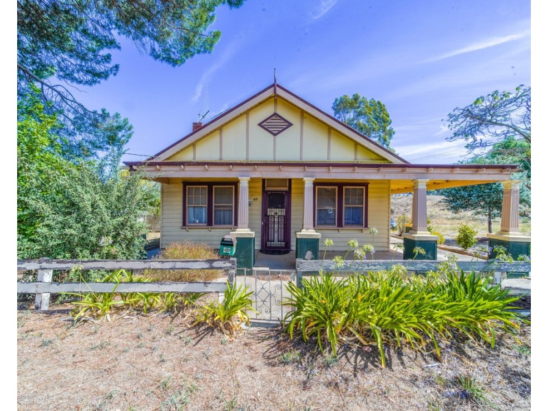 49 Peg Leg Road, Eaglehawk VIC 3556