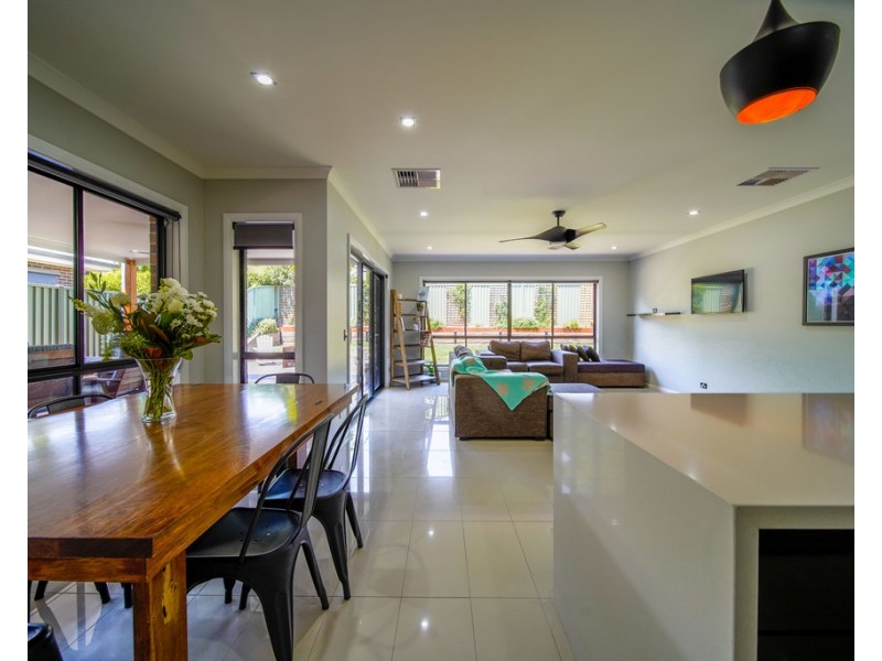 26 Inverness Drive, Junortoun VIC 3551